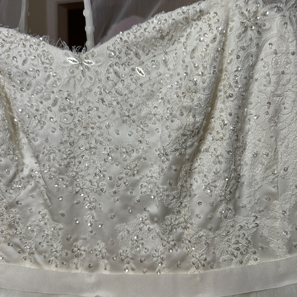 Oleg Cassini Plus Size Wedding Dress - Picture 2 of 8